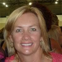 Amanda Grosse's Instagram, Twitter & Facebook