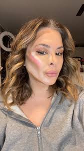 CONTOUR MAKEUP TUTORIAL