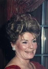 Lillian Reese's Instagram, Twitter & Facebook