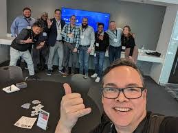 Shaun Cruz's Instagram, Twitter & Facebook