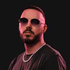 (c) 2010 machete music #donomar #danzakuduro #remastered #lucenzo. Lucenzo On Twitter We Just Crossed A Billion Views For Our Global Hit Single Danza Kuduro Very Special Thanks And Much Appreciation To Donomar For Having Made This Possible And Thank You