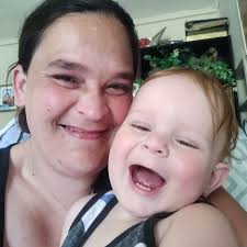 Amber Holmes (@_AmberH_)