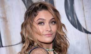 Our goal here is to provide you with facts about your favorite celebrities that you never knew you needed! Michael Jackson S Hollywood Star Vandalised By Idiot Who Confused Dj With King Of Pop Celebrity News Showbiz Tv Express Co Uk