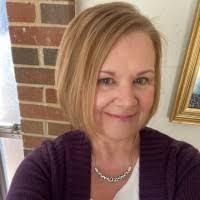 Carolyn Maples's Instagram, Twitter & Facebook