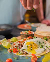 Huevos rancheros from breaking bad. Einfaches Rezept Fur Huevos Rancheros Das Mexikanische Fruhstuck Let S Cook