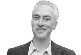 Russell Manley's Instagram, Twitter & Facebook