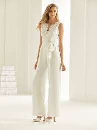 Our porno collection is huge and it's constantly growing. Brautmode Fur Lesben Brautkleider Jump Suits Anzuge Kombis Chucks