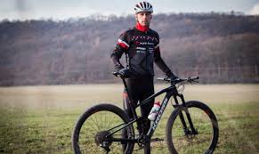 Jun 18, 2021 · the czech, ondřej cink, was one such rider as he was chosen by a professional road team to ride the tour de france for that ability. Kross Earth Archives Mtbcult It