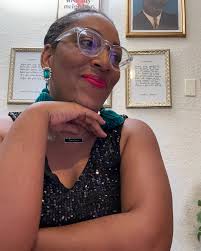 Walked into 2025 Single. 🫶🏽 Legit thought by now I'd be a wife, my goal  in this season is to find joy in the small things, heal, and chill until  God/universe sends