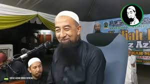 Nama tersebut sangatlah cocok buat anak laki laki ayah dan bunda. Ust Azhar Idrus Nur Muhammad Mazhab By Shahzaro