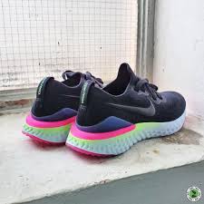 I have the epic react 1 and they have held up really well as a trainer around 300 miles in. Nike Epic React Flyknit 2 Pixel Bq8927 003 å¥³è£ å¥³è£éž‹ Carousell