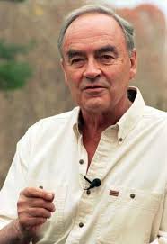 Harris Wofford, rights activist and senator, dies at 92