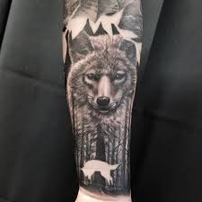 Best Black And Grey Tattoo Artists In Michigan Finished Up This Awesome Michigan Nuisance Animals Sleeve Today Healed Pics Of The Whole Thing In A F Coyote Tattoo Wildlife Tattoo Black And Grey Tattoos