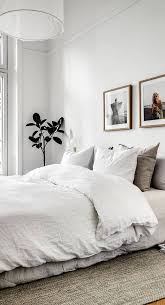 76ers Bedroom Decor Jungle Bedroom Decor Bedroom Decor Zimbabwe Bedroom Decor Xmas Bed In 2020 Minimalist Bedroom Design Minimalist Apartment Decor Simple Bedroom