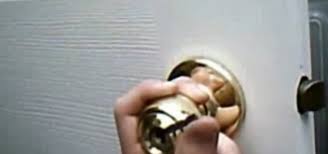Have you ever accidently locked yourself out of your bathroom or. How To Pick A Door Lock Using Only A Paper Clip Tools Equipment Wonderhowto