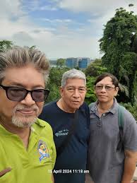 Latest photo of a legendary pioneer marine engineer U Soe Aung sitting  together with me yesterday in Singapore. The two of us made history as  first Myanmar Marine and Engineering Superintendents of