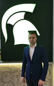 Un plan de afaceri este esential pentru orice tip de afacere, mai ales pentru cele noi. Cum SÄ Reusesti Ca Antreprenor In Industria Fast Food Franchising Info Ro Franciza Afaceri Antreprenor