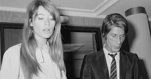 This is the case of francoise hardy and jacques dutronc. Love Story Francoise Hardy Et Jacques Dutronc Marie Claire