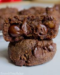 Pin By Vera Zecevic On Chocolate Dessert Recipes Sugar Free Cookies Sugar Free Desserts Vegan Desserts