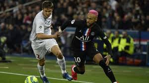 The psg striker tried to shrug off manager thomas tuchel, who was trying to speak to him, and neymar needed lengthy treatment after being injured by montpellier's arnaud souquet towards the. Psg Montpellier Les Notes Du Match