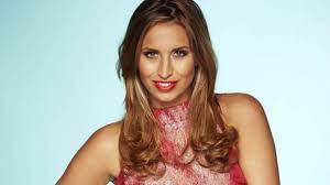 TOWIE's Ferne McCann wants to MEND family feud with Chloe Sims but BLASTS  pot-stirring Elliott Wright - Mirror Online