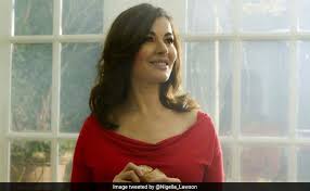Nigella lawson pronounce the word microwave. Micro What Video Of Nigella Lawson Mispronouncing Microwave Goes Viral Ndtv Food