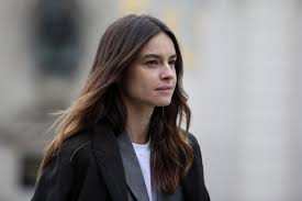 She starred in the movie from paris with love. Kasia Smutniak Cambia Look Il Nuovo Taglio Le Sta Benissimo Capellistyle