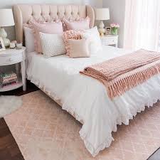 I Love The Blush And White Color Scheme Perfectly Beautiful And Feminine Scheduled Via Http Www Tailw Remodel Bedroom Gold Bedroom Relaxing Master Bedroom