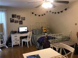 1 bedroom 1 bathroom apartment size unspecified. West Campus Uptown