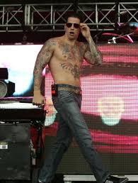 26 Images About M Shadows On We Heart It See More About Avenged Sevenfold M Shadows And A7x See more ideas about matt shadows, m shadows, matt sanders.