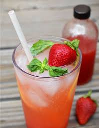 L Equation Fraises Basilic Citron Jaune Eau Petillanteon Fait Comment Lavez Les Frais Cocktail Sans Alcool Fraise Cocktail Sans Alcool Apero Sans Alcool