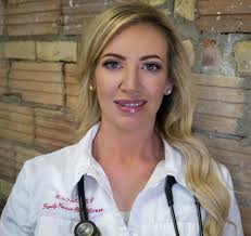 Nichole Yost's Instagram, Twitter & Facebook