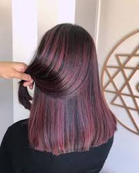 Huge savings for burgundy black hair dye. 35 Incredible Black Hairstyles With Red Highlights