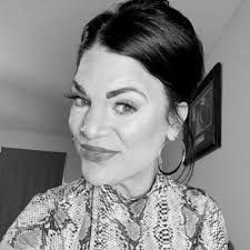 Karina Dean Garner (@mamatojax)