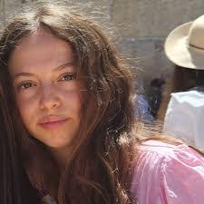 Esther Weiner's Instagram, Twitter & Facebook