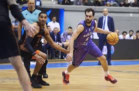 C'est un joueur très ouvert, qui parle beaucoup. Basketball Champions League 2019 20