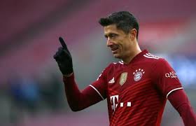 Hasil Fc Koln Vs Bayern Munich Di Pekan Ke 19 Liga Jerman 2021 2022 Robert Lewandowski Hattrick Die Roten Pesta Gol Okezone Bola