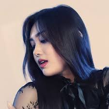 Juntos para sempre: 590 ideias de Aisha(Heo Yoorim) para salvar hoje