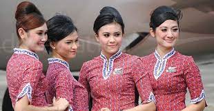 Namun, rambut yang terurai panjang membuat wanita gerah dan panas. Model Rambut Pendek Pramugari