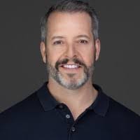 Angela Yust's Instagram, Twitter & Facebook