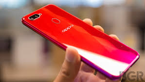 Smartphone oppo f9 pro date de sortie 2018, système d'exploitation android, taille d'écran 6.3 inch, appareil photo 16mp. Oppo F9 Pro Hands On And First Impressions You Ll Want To Look At This