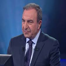 He is an actor, known for kurtlar vadisi (2003), arka sokaklar (2006) and isku new yorkiin (2010). Arka Sokaklar Dizisi Riza Baba Zafer Ergin Cocugu Var Mi Biyografi Sitesi