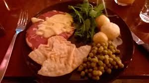 Xmas day dinner (although it's actually lunch) is a family gathering catered either by us or my partner's sister. Traditional Icelandic Christmas Dinner On Christmas Eve Picture Of Kaffi Vinyl Reykjavik Tripadvisor