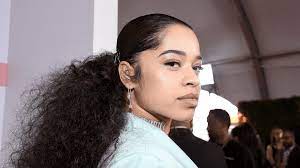 She stared her singing career after the mickey mouse club and soon won a big success as a popular music singer. Hairstyle Inspiration From Singer Ella Mai Black Hair Hub