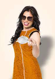 This weed got me high as a space needle tower over tabernacles and cathedrals residing with animals, all of us living illegal we passing. Rosinha Wikipedia