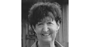 Beverly Kitchen's Instagram, Twitter & Facebook