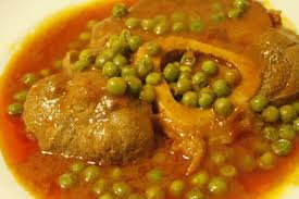 Gli ossibuchi di manzo (esistono anche di pollo o tacchino se li. Ossibuchi Con I Piselli La Ricetta Classica E Gustosa