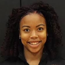 Gil Farley's Instagram, Twitter & Facebook