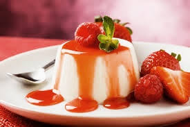 Panna cotta traditionally hails from italy, but our version is decidedly middle eastern. Cara Membuat Panna Cotta Puding Susu Ala Resep Praktis Resep Praktis