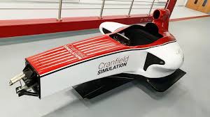 Maybe you would like to learn more about one of these? Deze Sicke Formule 1 Race Simulator Bootst G Krachten Na Fhm